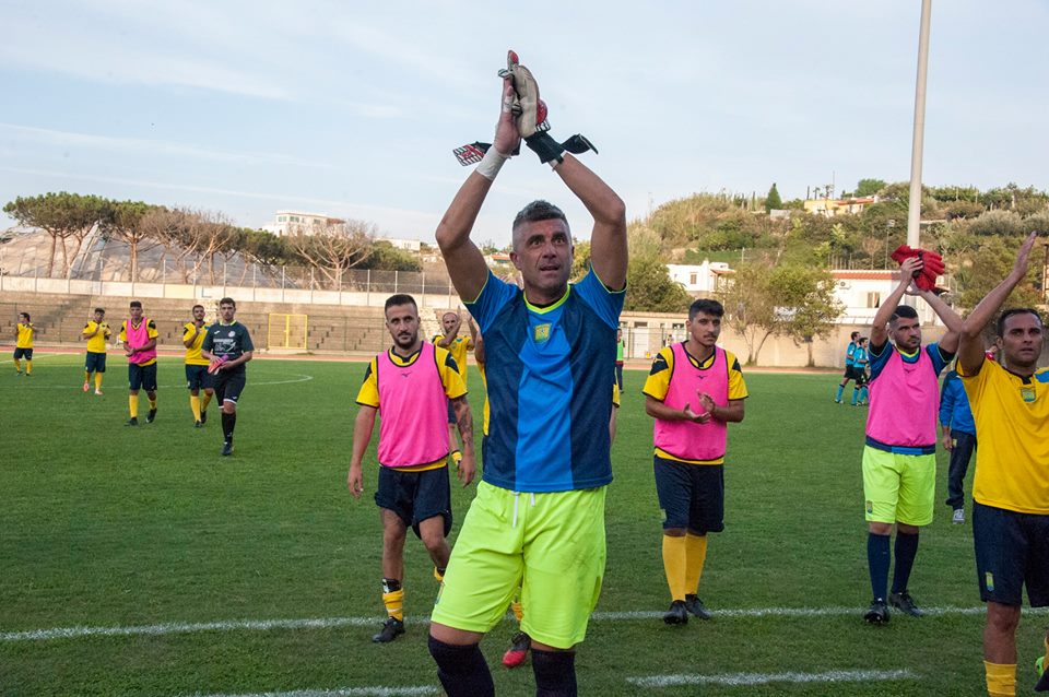 Ischia Calcio Oggi Classifica 2018 Luigi Mennella